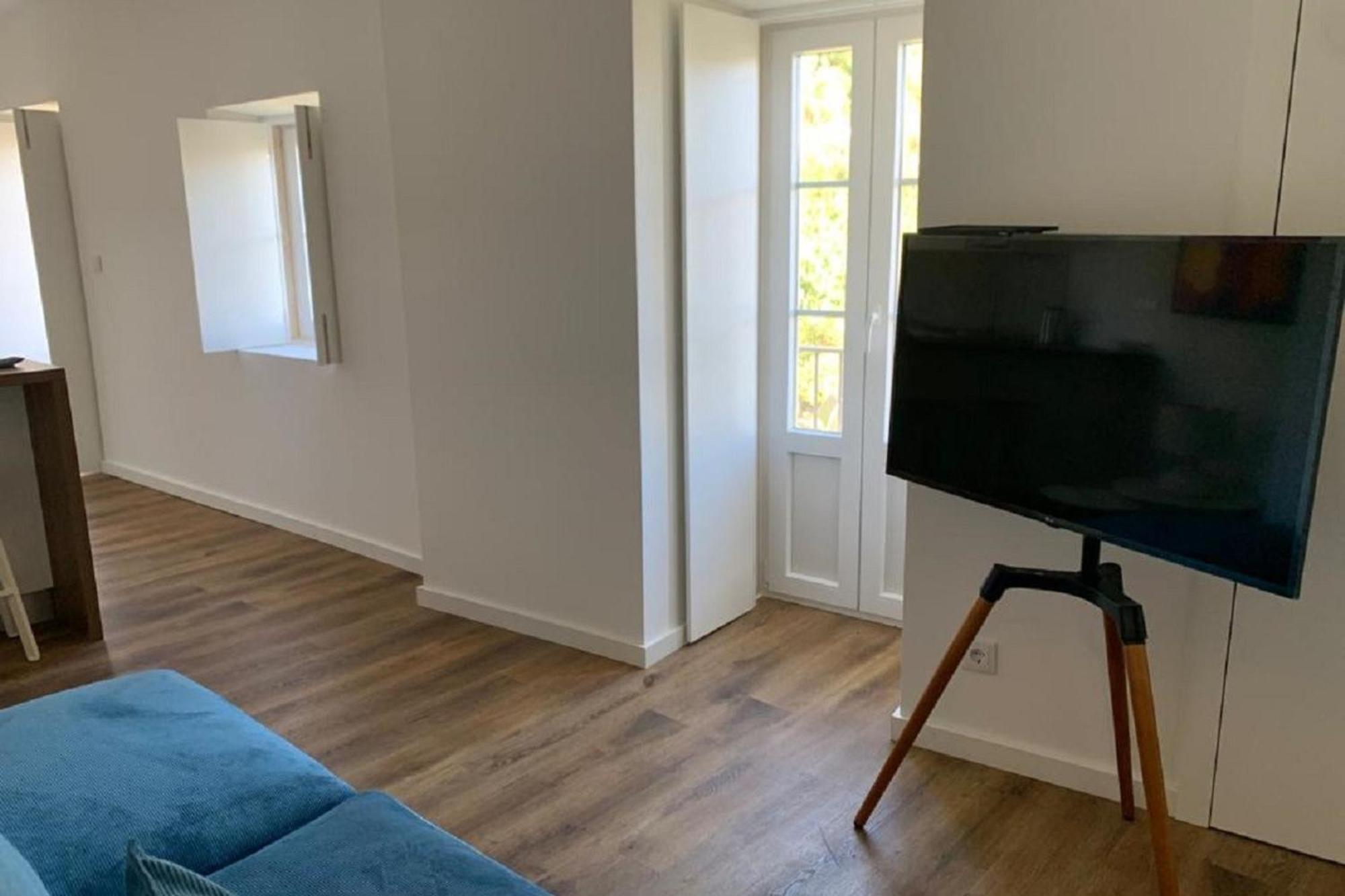 2bdr Comfy In Graca By Lovelystay Apartamento